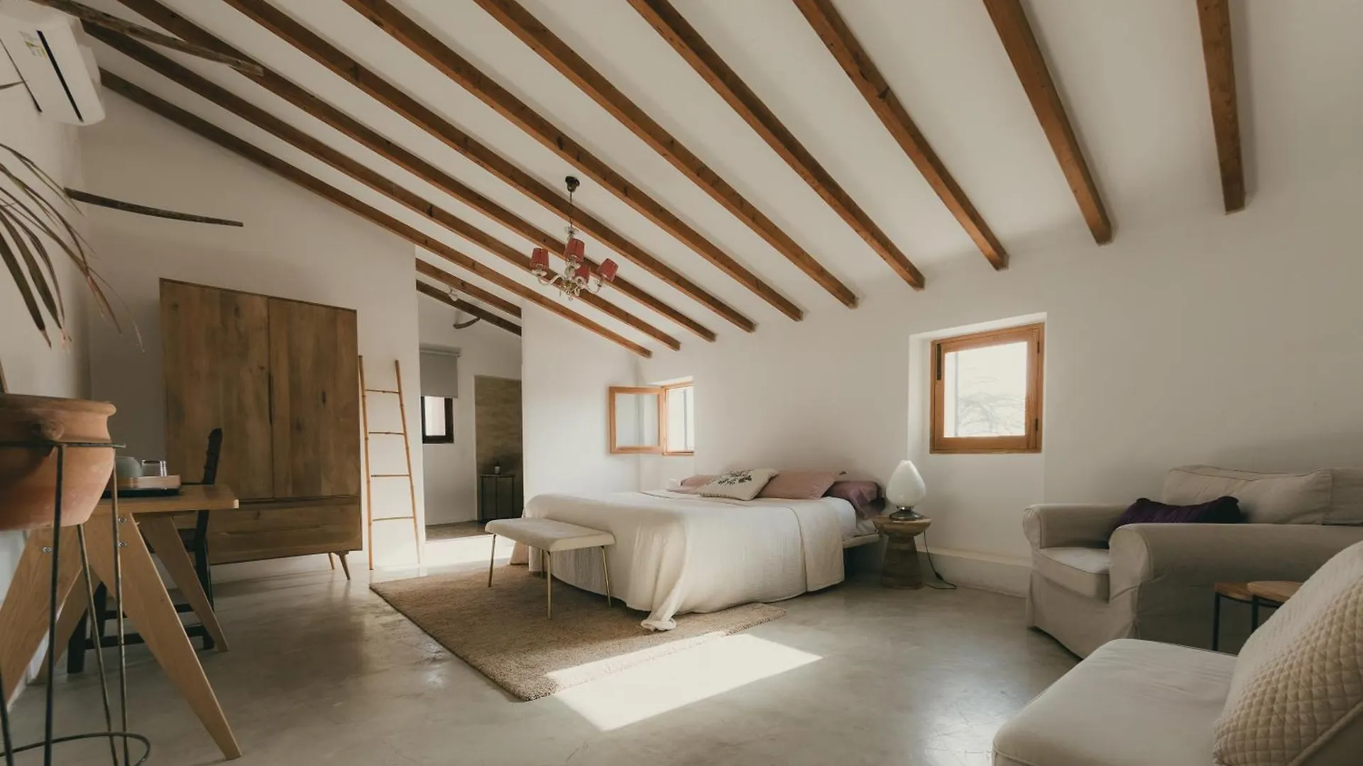 Летний дом Гостевой дом Casa Mona Turismo De Interior Льюби
